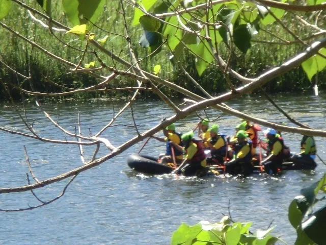 Paket Rafting Bogor (9)