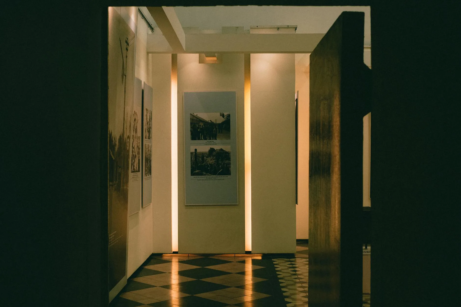 Photo by Thanh Luu on Pexels | 1.	Museum Pembela Tanah Air (PETA) illustration