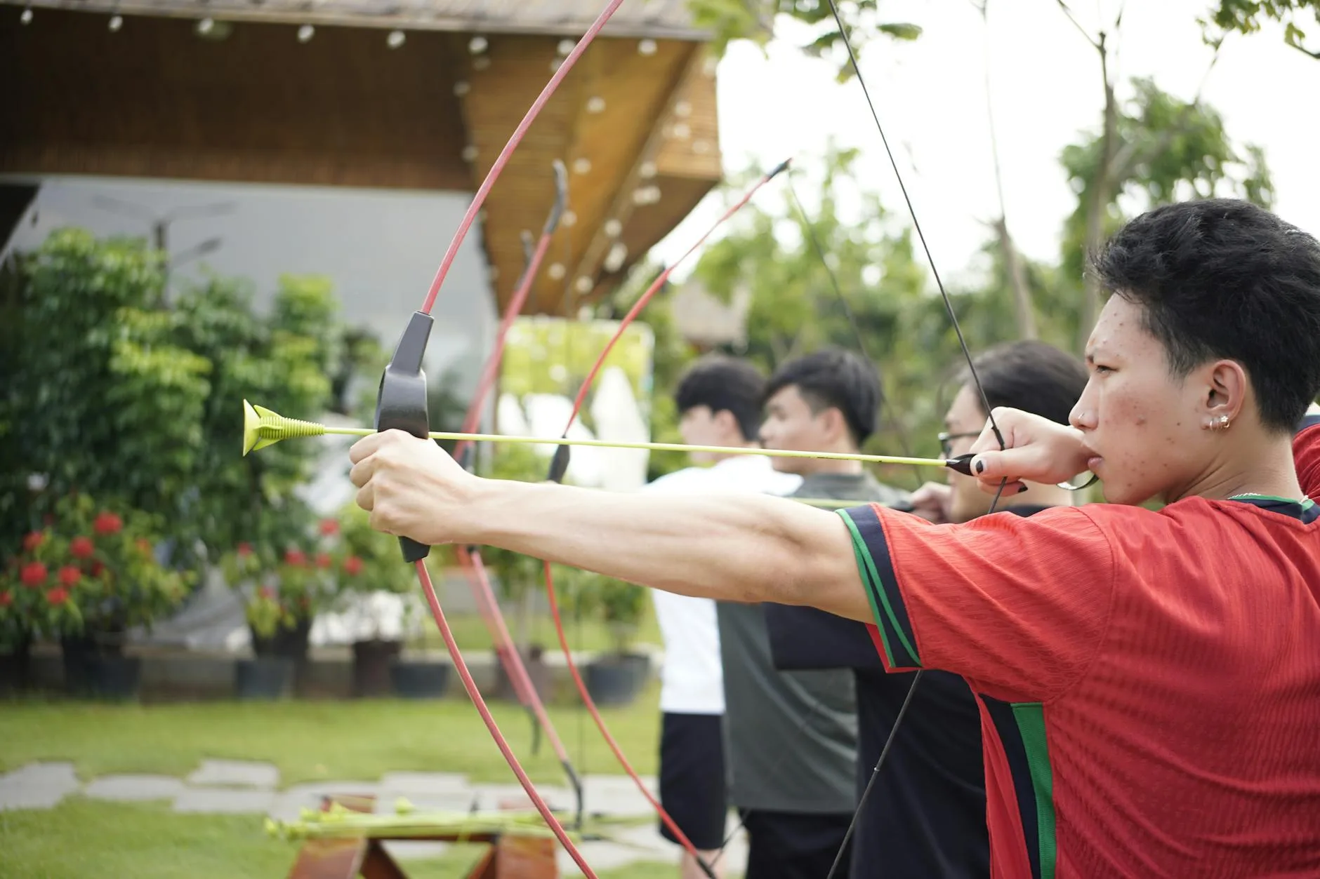 Outbound team building 1 hari di Bogor dengan aktivitas seru dan tantangan untuk memperkuat kerja tim